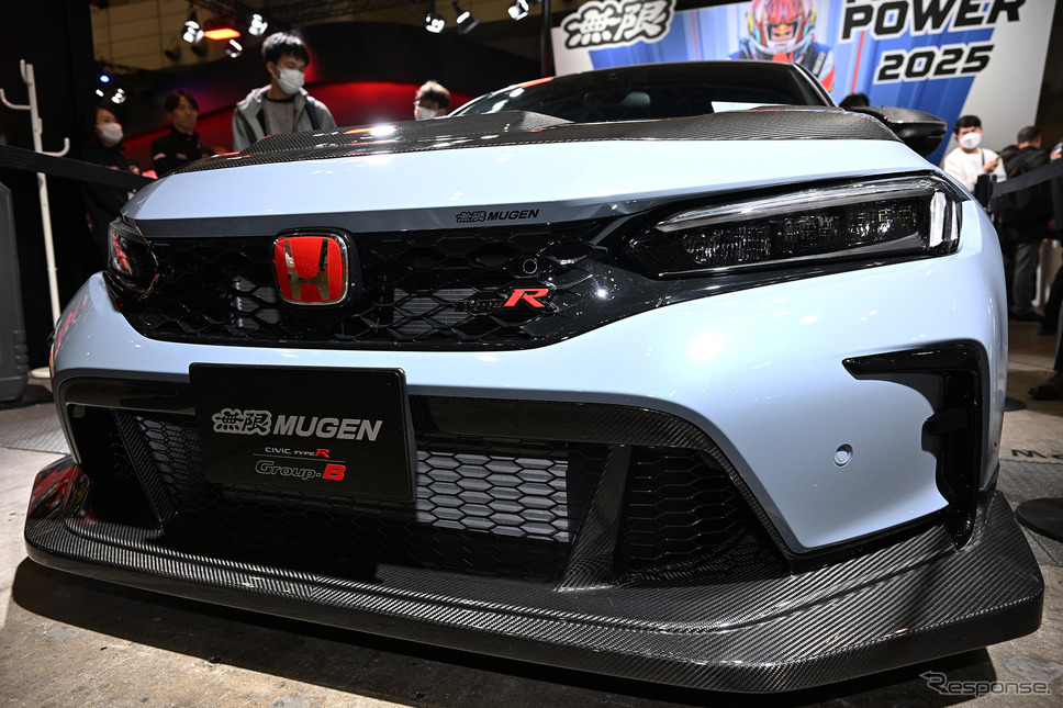 無限 CIVIC TYPE R MUGEN Group.B Pre Production MODEL（東京オートサロン2025）《写真撮影 安藤貴史》