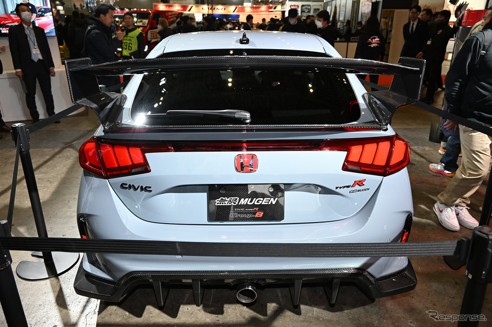 無限 CIVIC TYPE R MUGEN Group.B Pre Production MODEL（東京オートサロン2025）《写真撮影 安藤貴史》