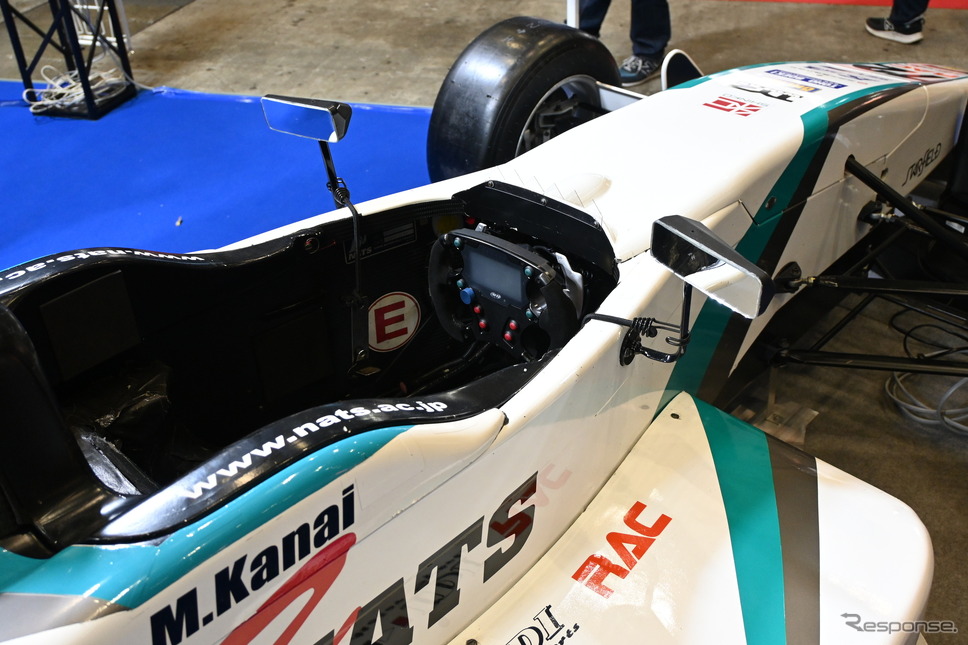 日本自動車大学校 学生フォーミュラ(東京オートサロン2025)《写真撮影 宮崎巧郎》
