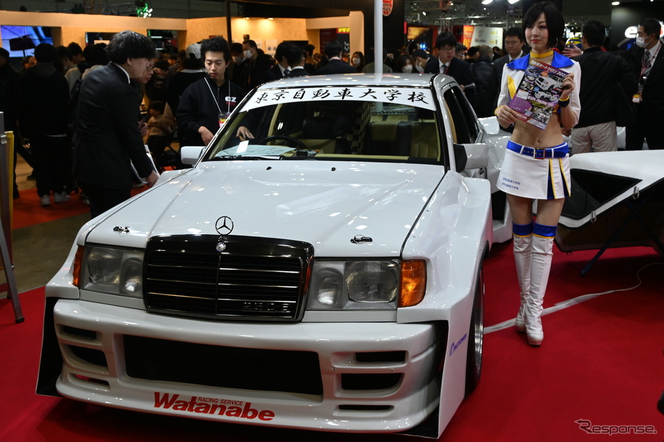 東京自動車大学校「W124 Racing VIP」(東京オートサロン2025)《写真撮影 宮崎巧郎》