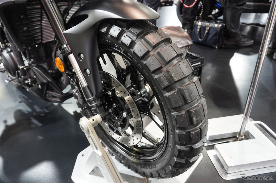 ヤマハ MT-03 ツーリングスタイル(東京オートサロン2025)《写真撮影 宮崎壮人》