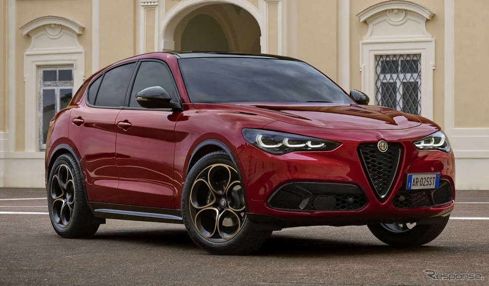 アルファロメオ・ステルヴィオINTENSA《photo by Alfa Romeo》