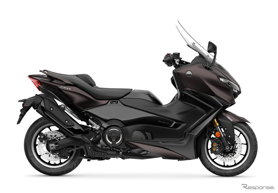 ヤマハ TMAX560 TECH MAX ABS(マットダークレディッシュグレーパール1)《写真提供 ヤマハ発動機販売》