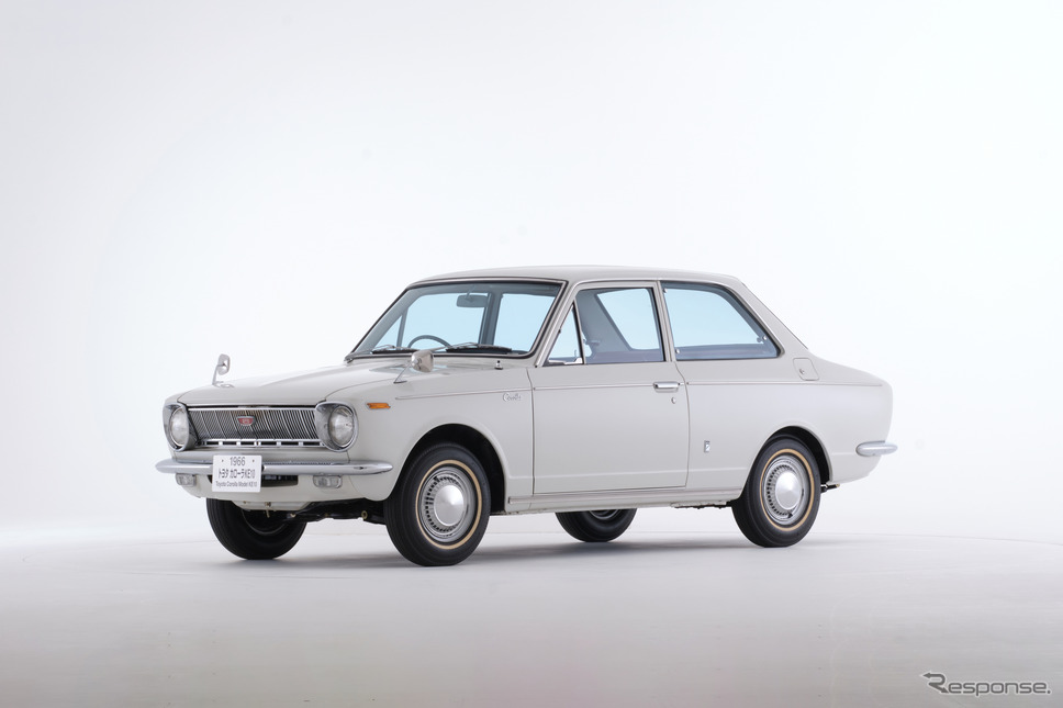 カローラ(1966年式)《写真提供 トヨタ自動車/GAZOO Racing Company》