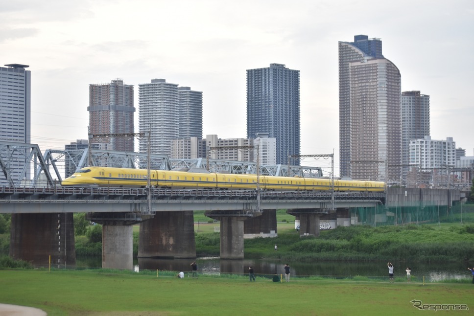 ドクターイエロー《写真提供 写真AC》