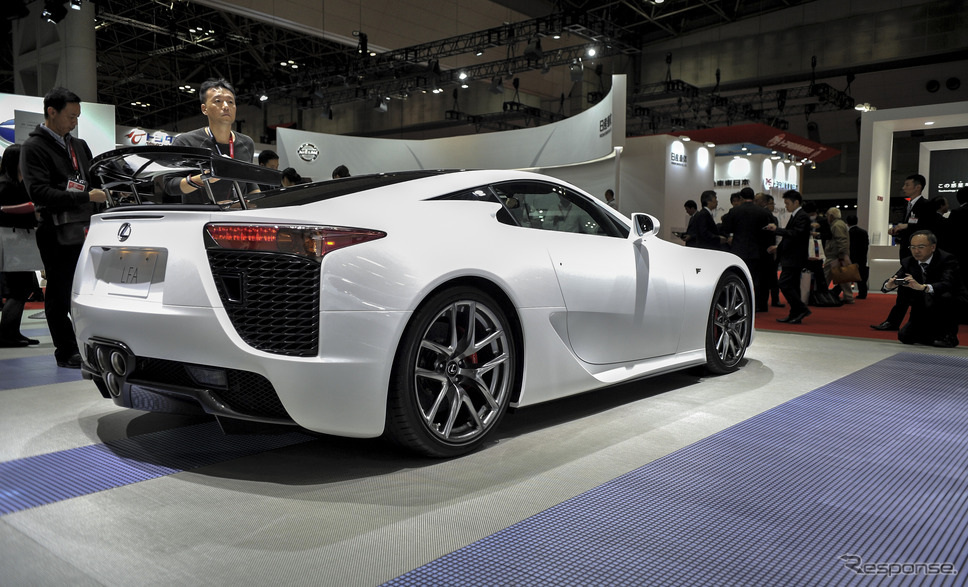 レクサス LFA(東京モーターショー2013)《Photo by Keith Tsuji/Getty Images News/ゲッティイメージズ》