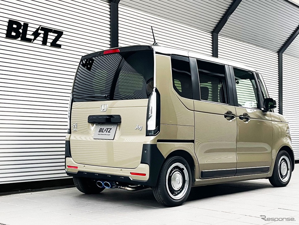 ニュルスペックVSR N-BOX JOY(JF6 4WD)装着例《写真提供 BLITZ》