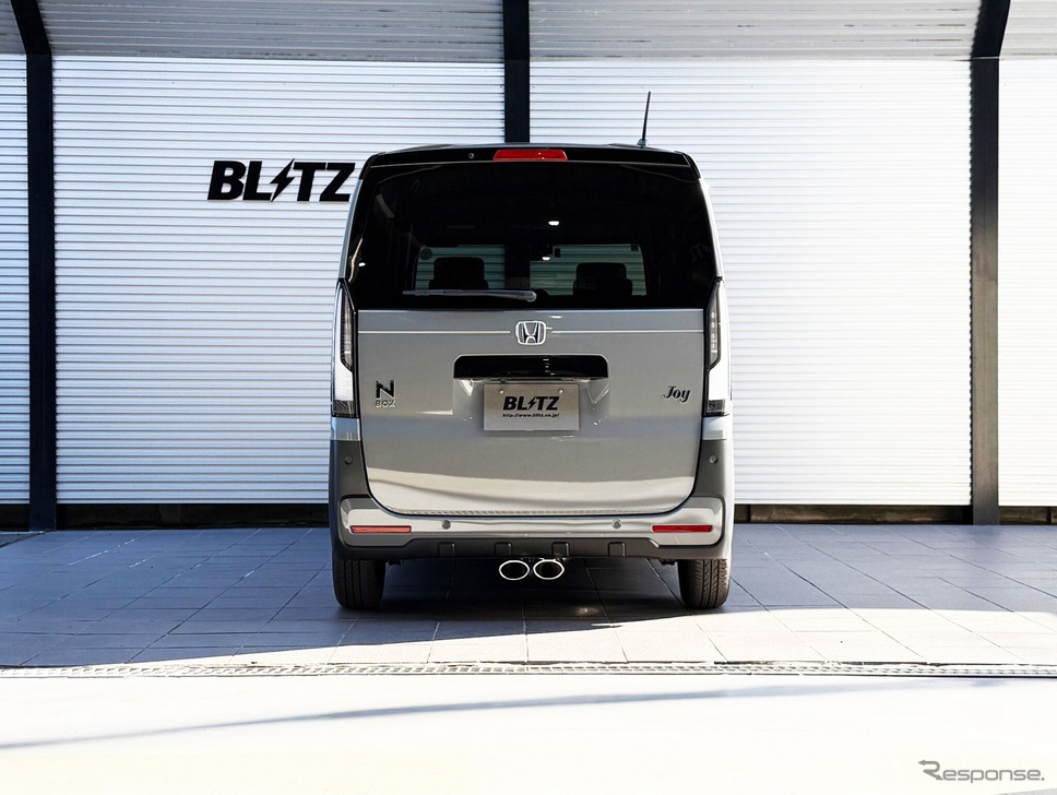 ニュルスペック・カスタムエディションステンレステールセット(VS)N-BOX JOY(JF5 2WD)装着例《写真提供 BLITZ》