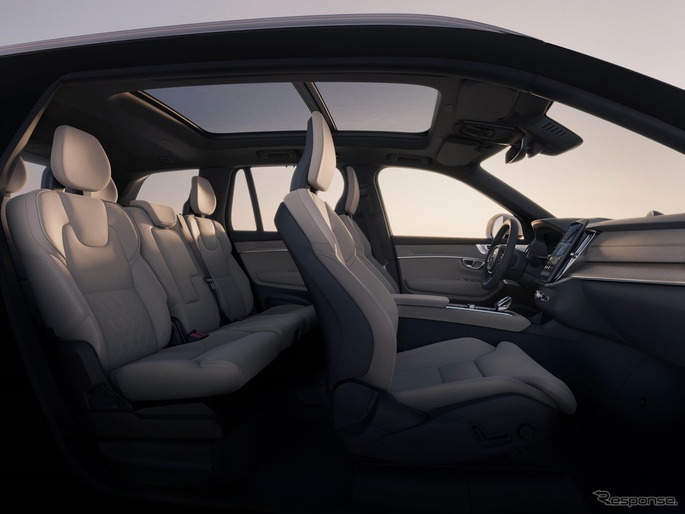 ボルボ XC90 改良新型《photo by Volvo Cars》
