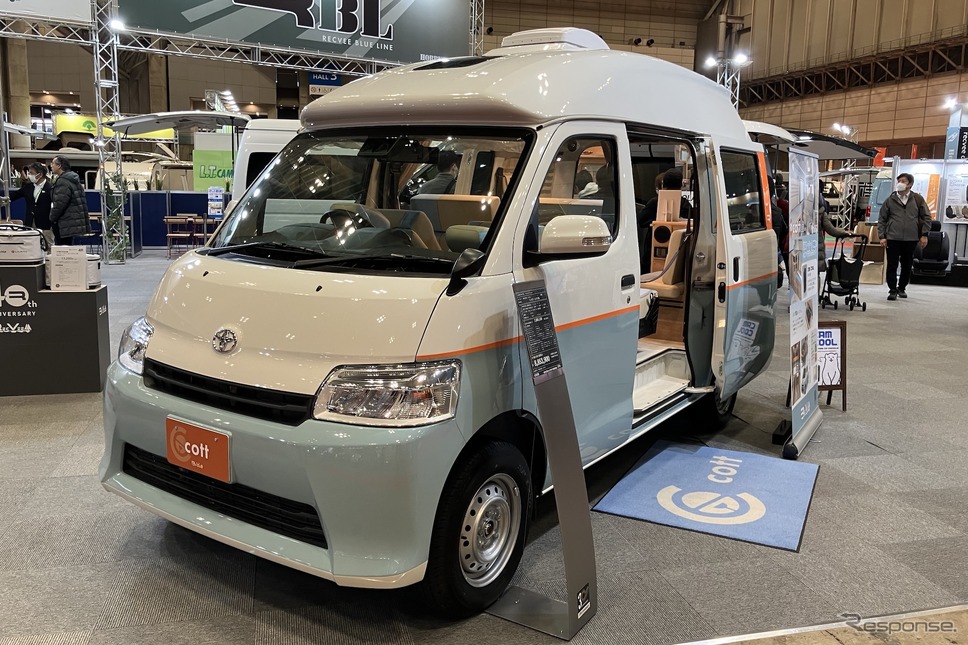 レクビィ コットCT《写真撮影 高木啓》