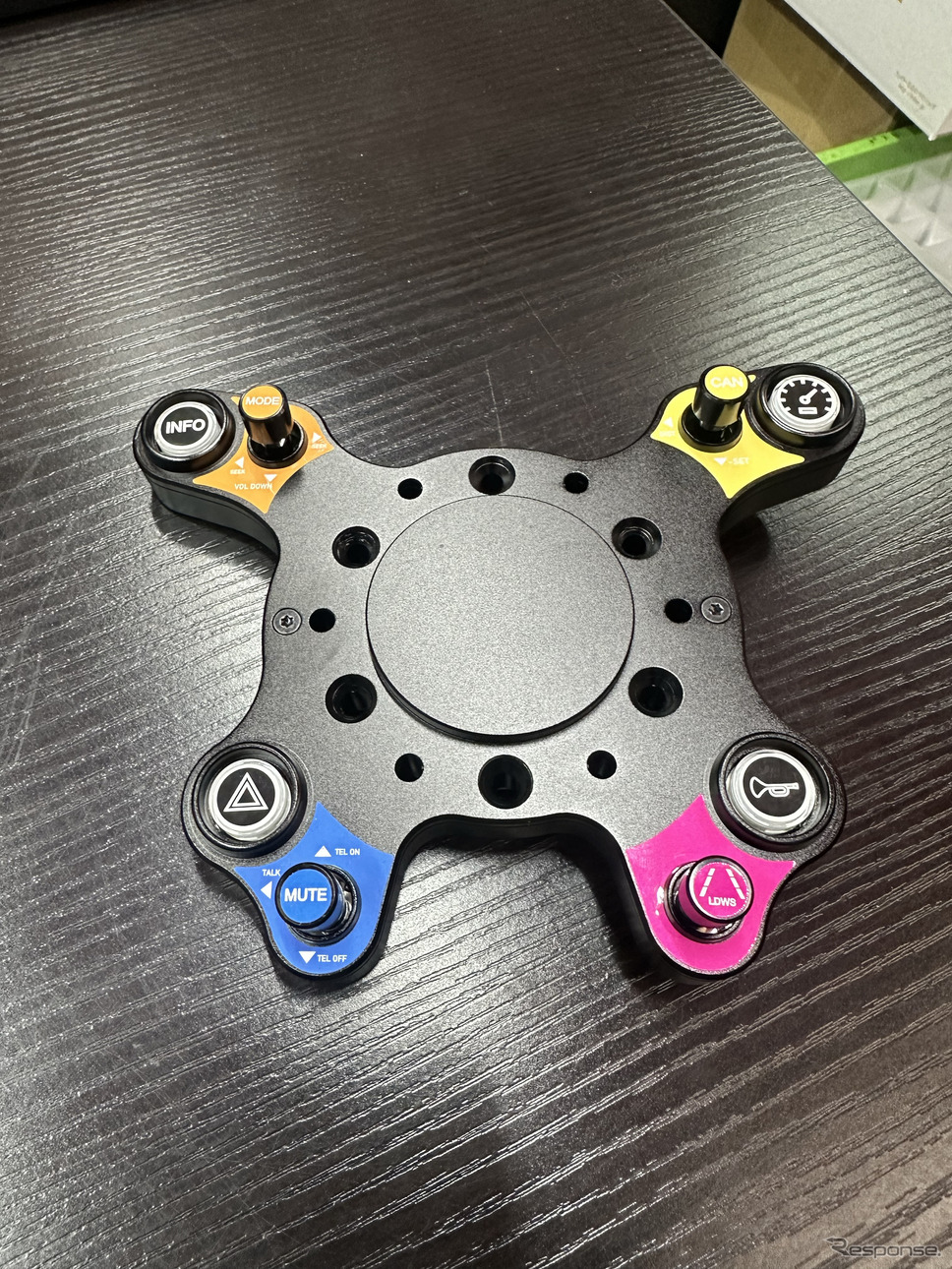 運転がこんなに楽になる!? 理想のポジションを作るシートとハンドル交換のススメ〜カスタムHOW TO〜