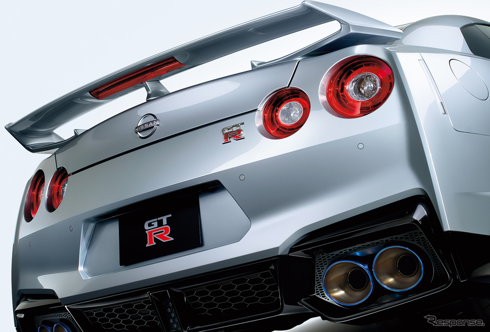 【クルマら部】クルマ愛クイズ!今回は、日産『GT-R(R35)』から全4問!《写真提供 日産自動車》