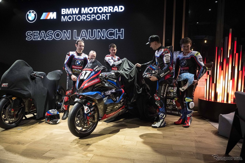 BMWモトラッド・ヴェルトでROKiT BMWモトラッドWorldSBKチームとBMWモトラッドWorld耐久チームが新型BMW『M 1000 RR』発表《photo by BMW》