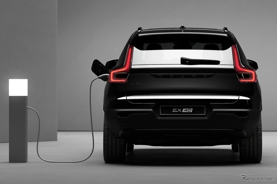 ボルボ EX40《photo by Volvo Cars》