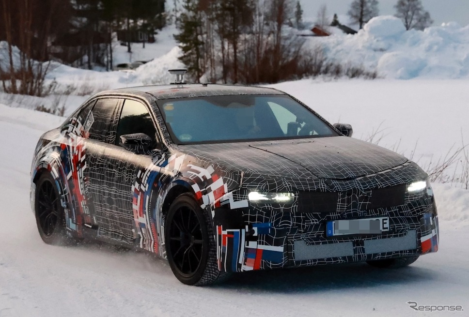 BMW M3 EV 市販型のプロトタイプ《APOLLO NEWS SERVICE》