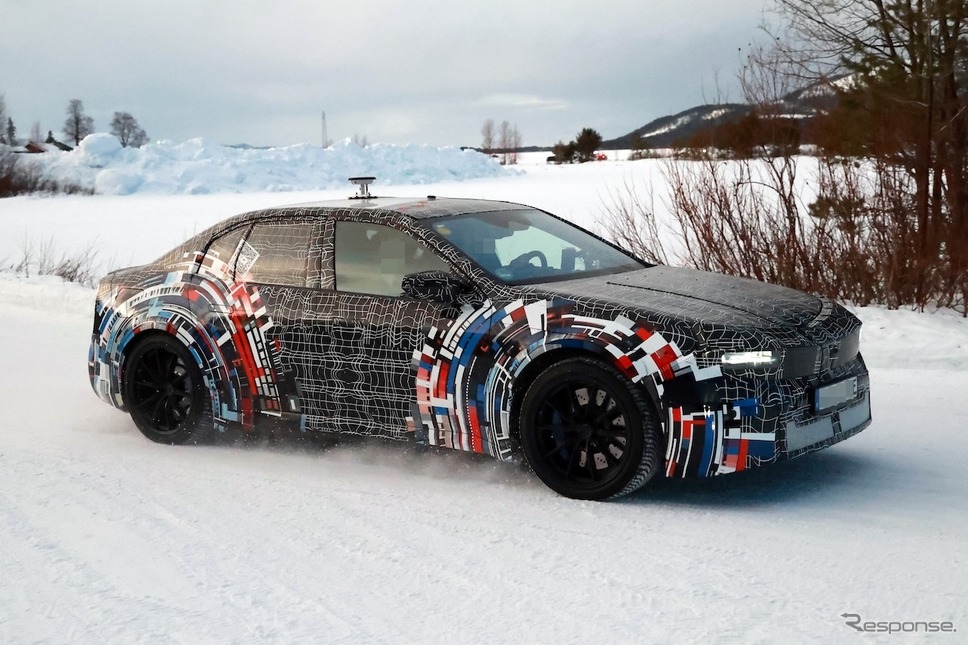BMW M3 EV 市販型のプロトタイプ《APOLLO NEWS SERVICE》