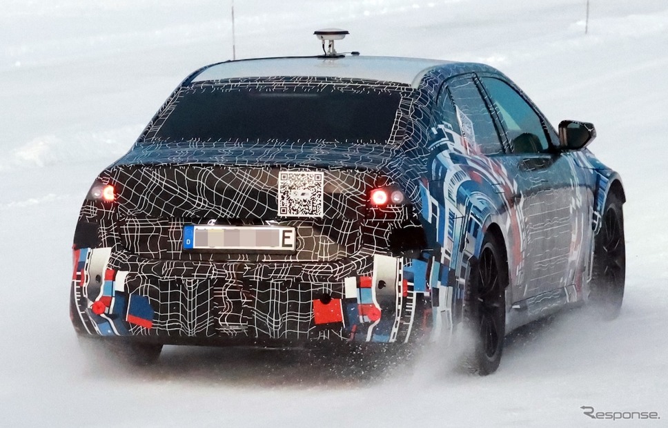 BMW M3 EV 市販型のプロトタイプ《APOLLO NEWS SERVICE》