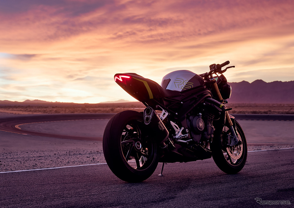 トライアンフ スピード・トリプル1200 RS 新型《写真提供 トライアンフモーターサイクルズジャパン》