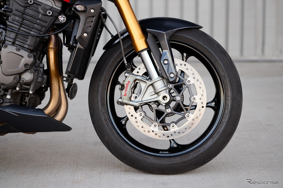 トライアンフ スピード・トリプル1200 RS 新型《写真提供 トライアンフモーターサイクルズジャパン》