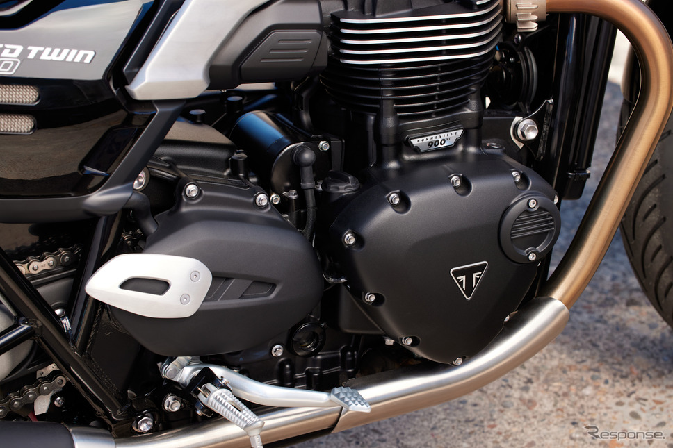 トライアンフ スピードツイン900《写真提供 TRIUMPH》