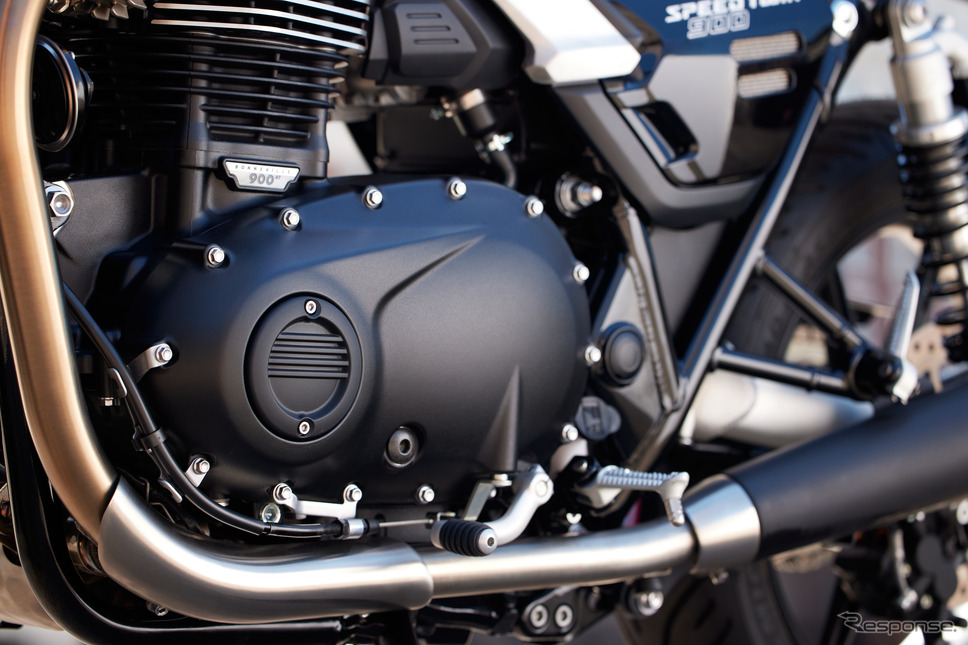 トライアンフ スピードツイン900《写真提供 TRIUMPH》