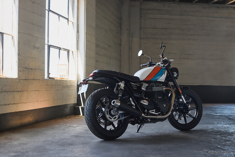 トライアンフ スピードツイン900《写真提供 TRIUMPH》