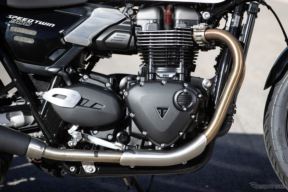 トライアンフ スピードツイン900《写真提供 TRIUMPH》