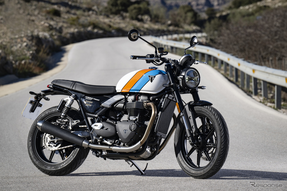 トライアンフ スピードツイン900《写真提供 TRIUMPH》