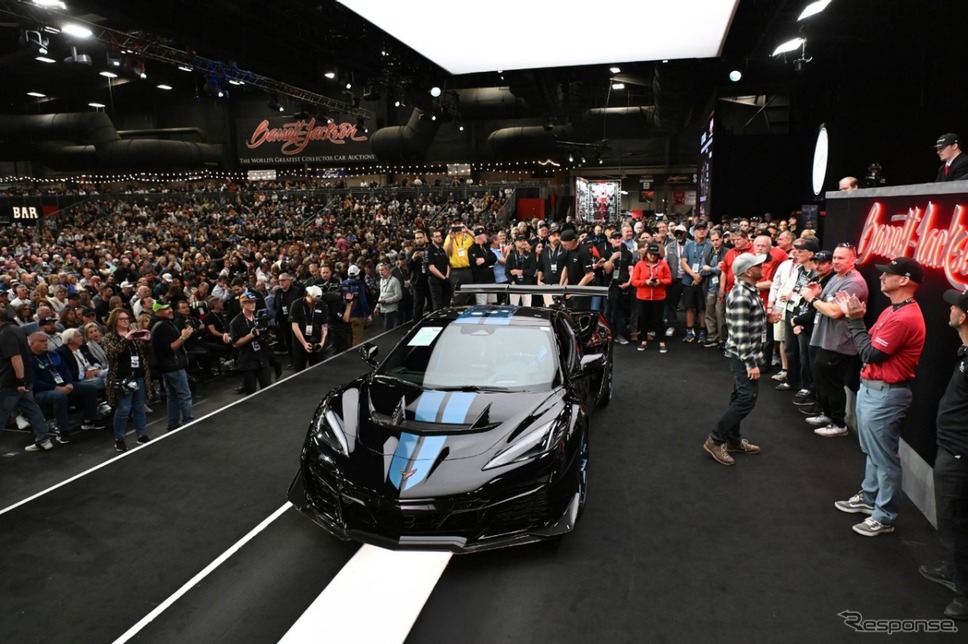 シボレー『コルベットZR1』新型の量産第1号車がバレット・ジャクソンオークションにおいて370万ドル(約5億7500万円)で落札《photo by Chevrolet》