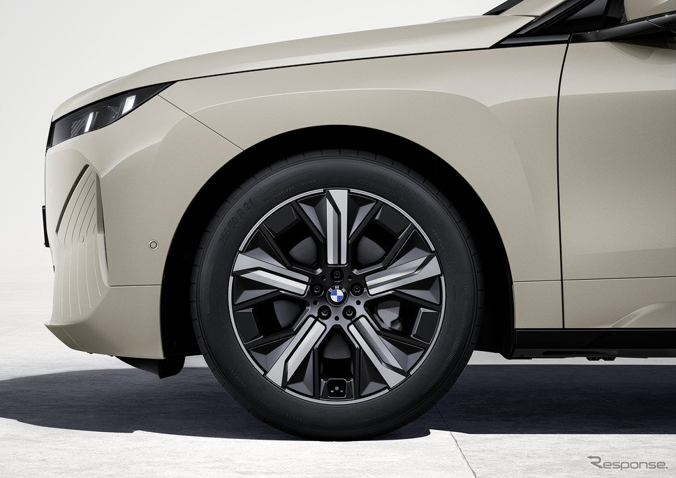 BMW iX xDrive45《photo by BMW》