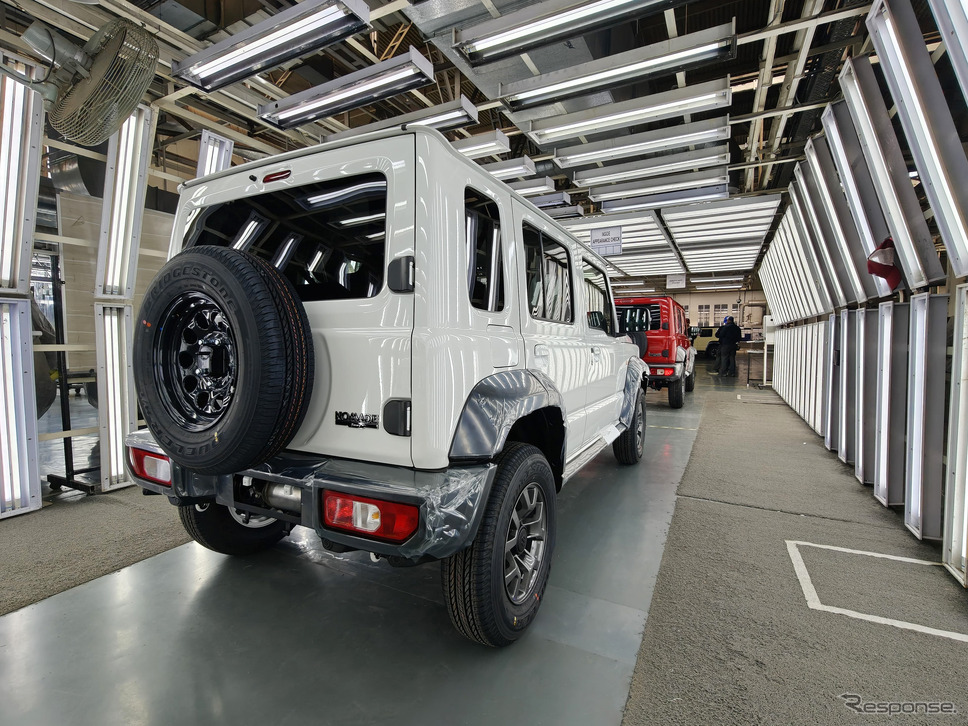 マルチスズキがインドで生産している『ジムニー5ドア』(日本名:『ジムニー・ノマド』)《photo by Maruti Suzuki》