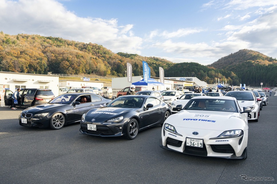 PROXES DRIVING PLEASURE《写真撮影 望月勇輝》