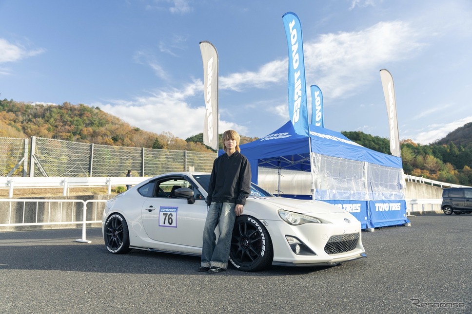 PROXES DRIVING PLEASURE《写真撮影 望月勇輝》