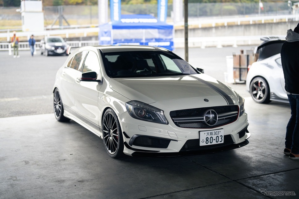 PROXES DRIVING PLEASURE《写真撮影 望月勇輝》