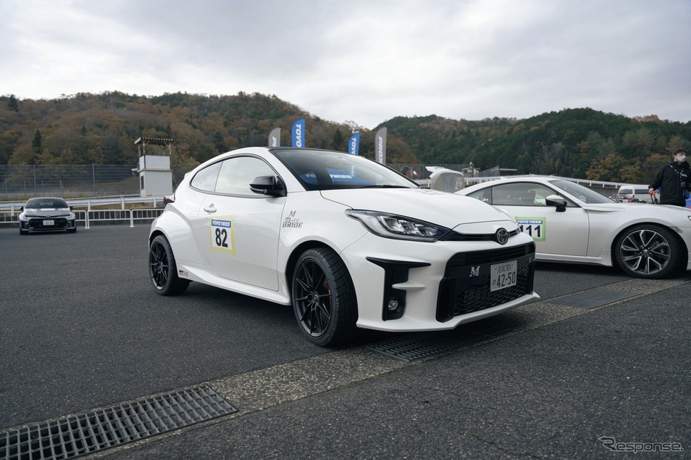 PROXES DRIVING PLEASURE《写真撮影 望月勇輝》