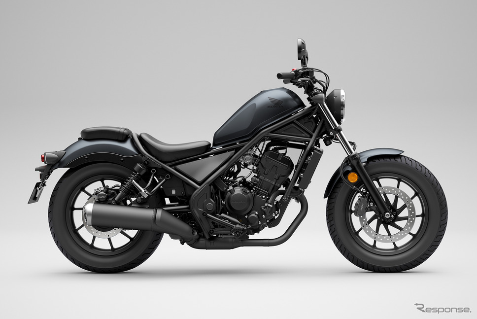 ホンダ レブル250(マットディムグレーメタリック)《写真提供 ホンダ》