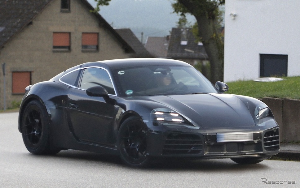 ポルシェ 718ケイマン EV 市販型プロトタイプ スクープ写真《APOLLO NEWS SERVICE》