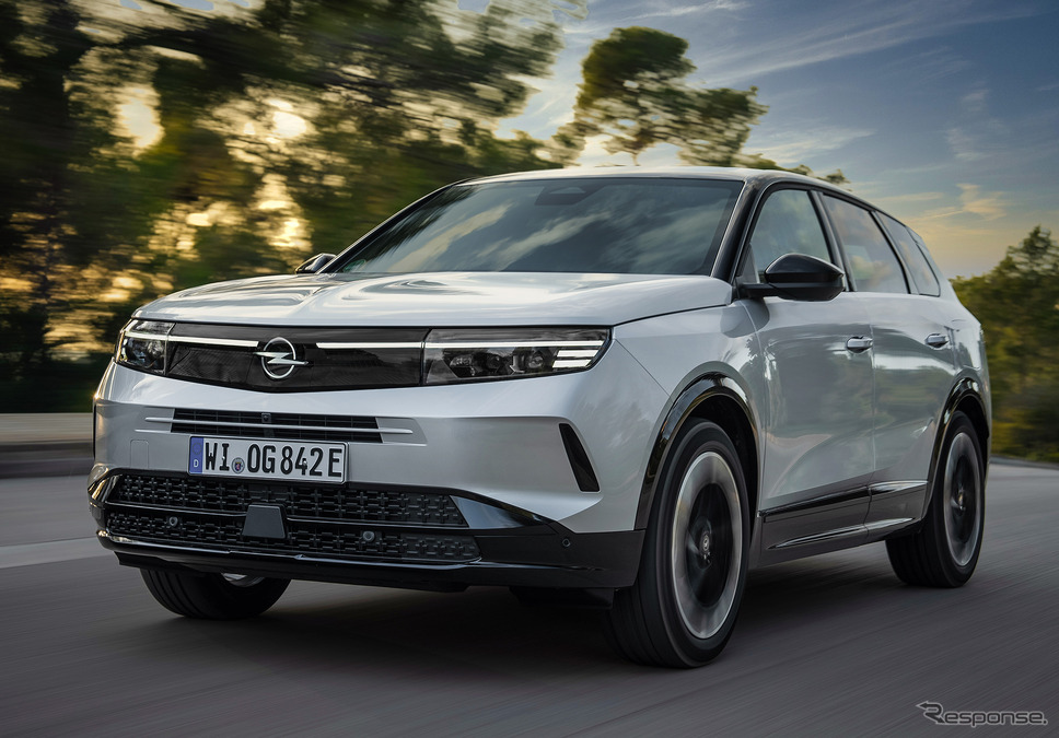 オペル・グランドランドPHEV《photo by Opel》