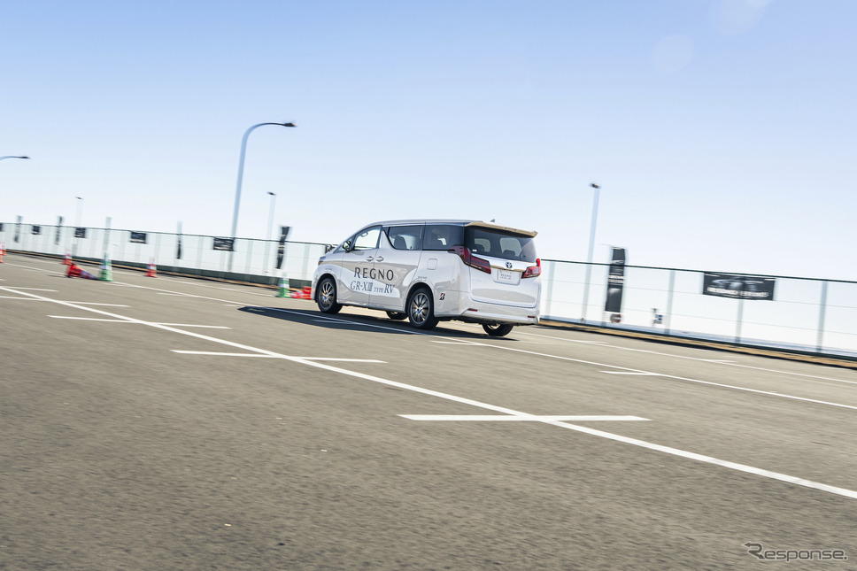 ブリヂストン「REGNO GR-XIII TYPE RV」試乗《写真撮影 望月勇輝》