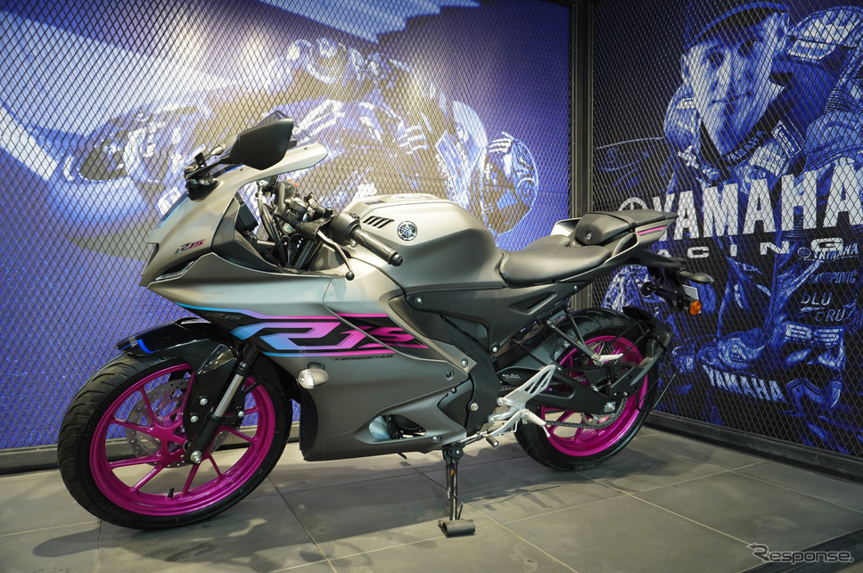 インド市場でのヤマハのプレミアムモデル『YZF-R15』《写真撮影 宮崎壮人》