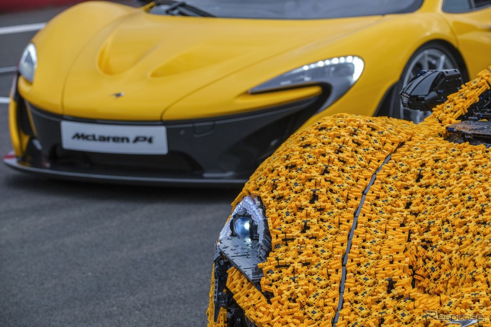 レゴテクニックで作られたマクラーレン『P1』の実物大モデル《photo by McLaren Automotive》