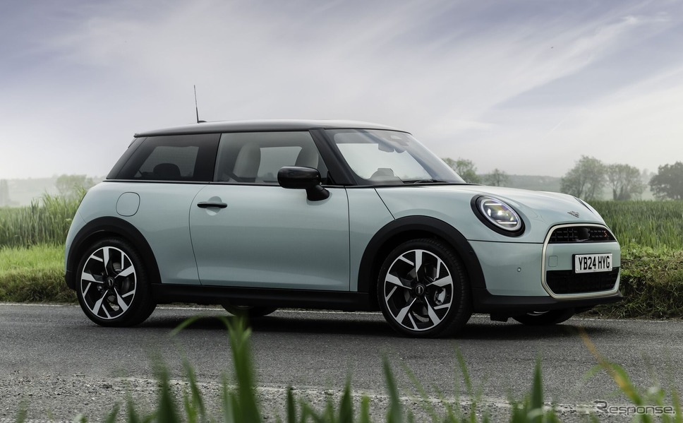 MINI クーパー 新型《photo by MINI》