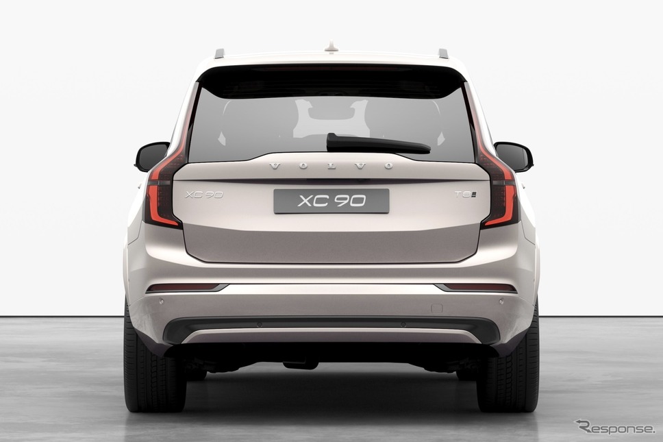 ボルボ XC90 改良新型《photo by Volvo Cars》