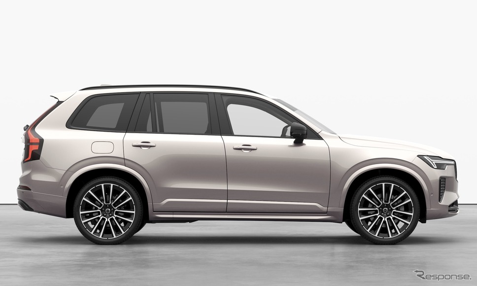 ボルボ XC90 改良新型《photo by Volvo Cars》