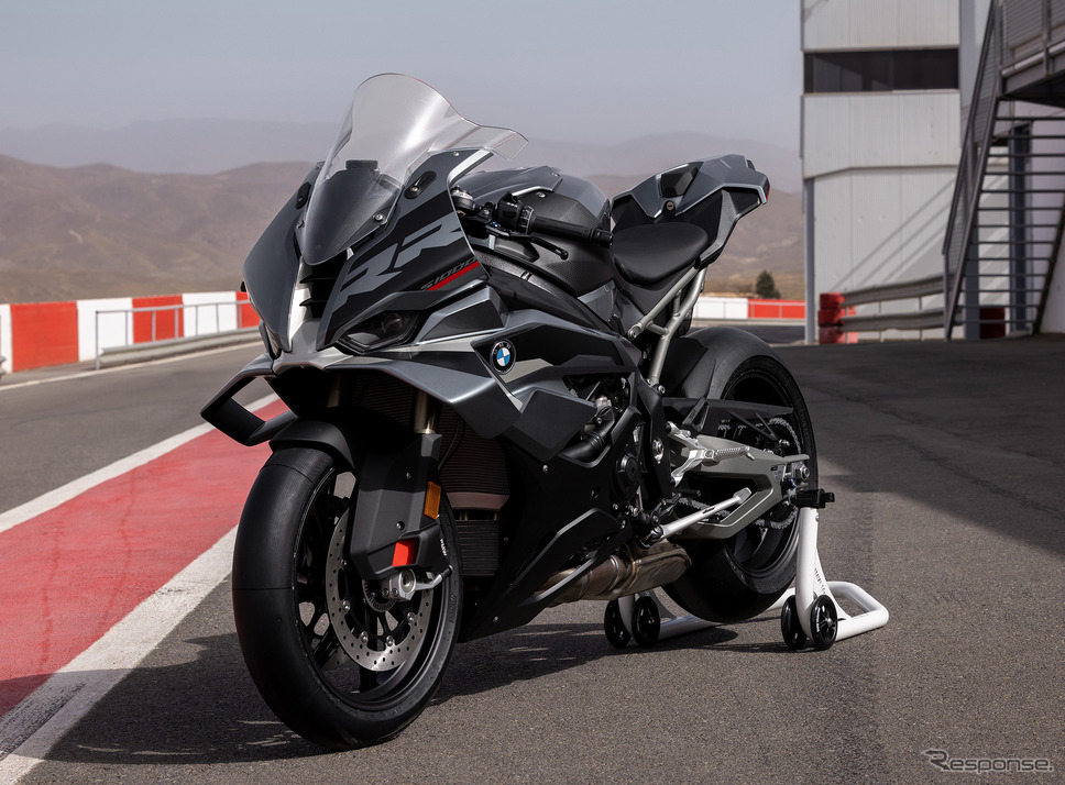 BMW S 1000 RR 新型《photo by BMW》