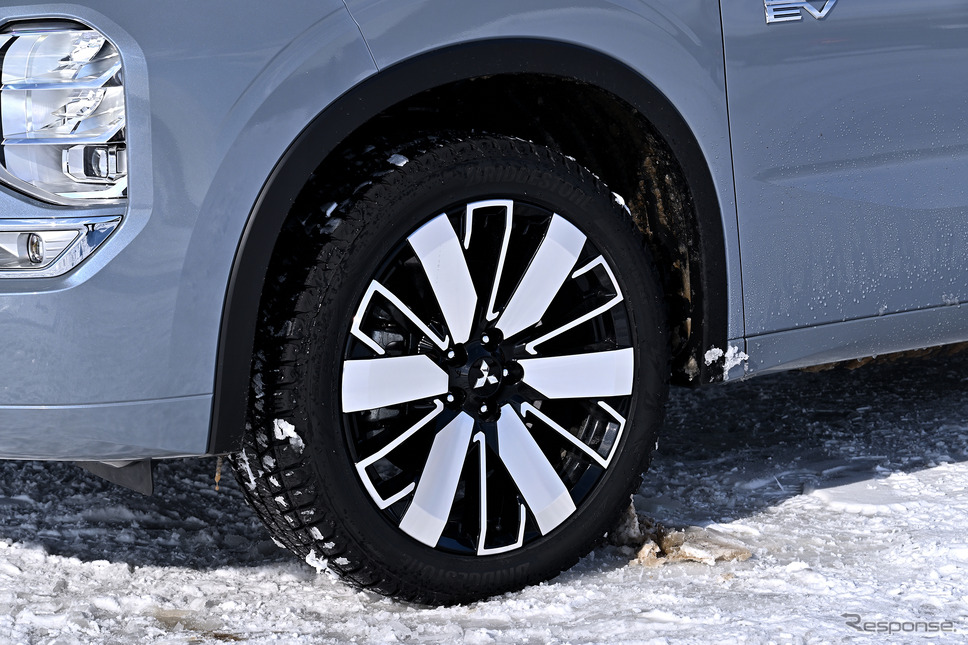 三菱 アウトランダーPHEV《写真撮影 雪岡直樹》