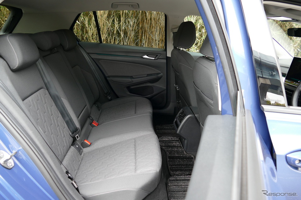 VW ゴルフ eTSI Active《写真撮影 島崎七生人》
