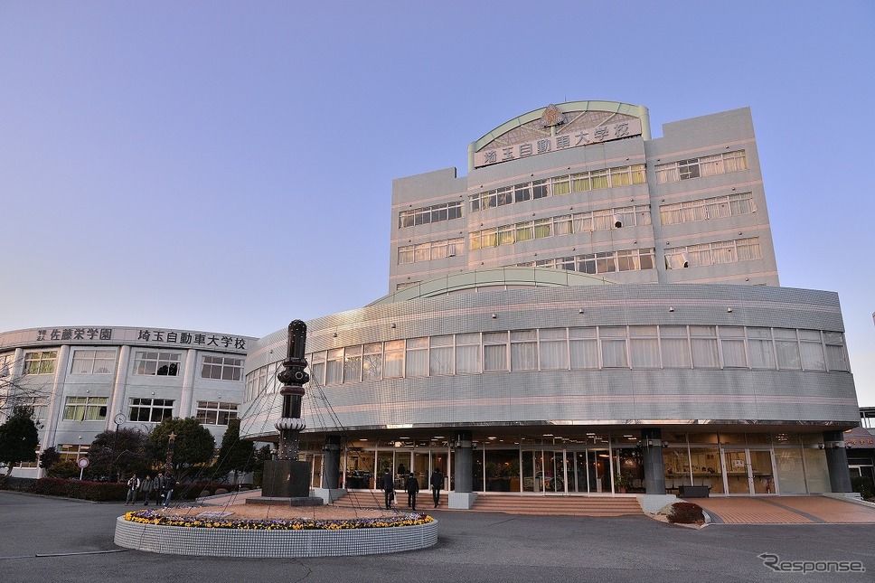 埼玉自動車大学校クラシックカークラブ《写真撮影 嶽宮三郎》