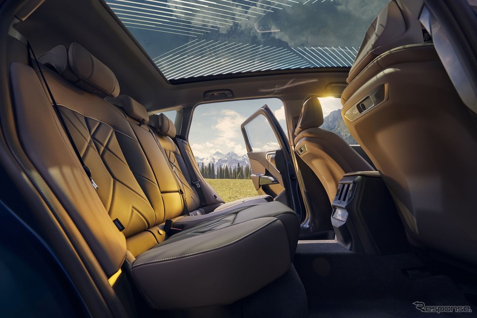 BMW X3 新型のロングホイールベース仕様《photo by BMW》