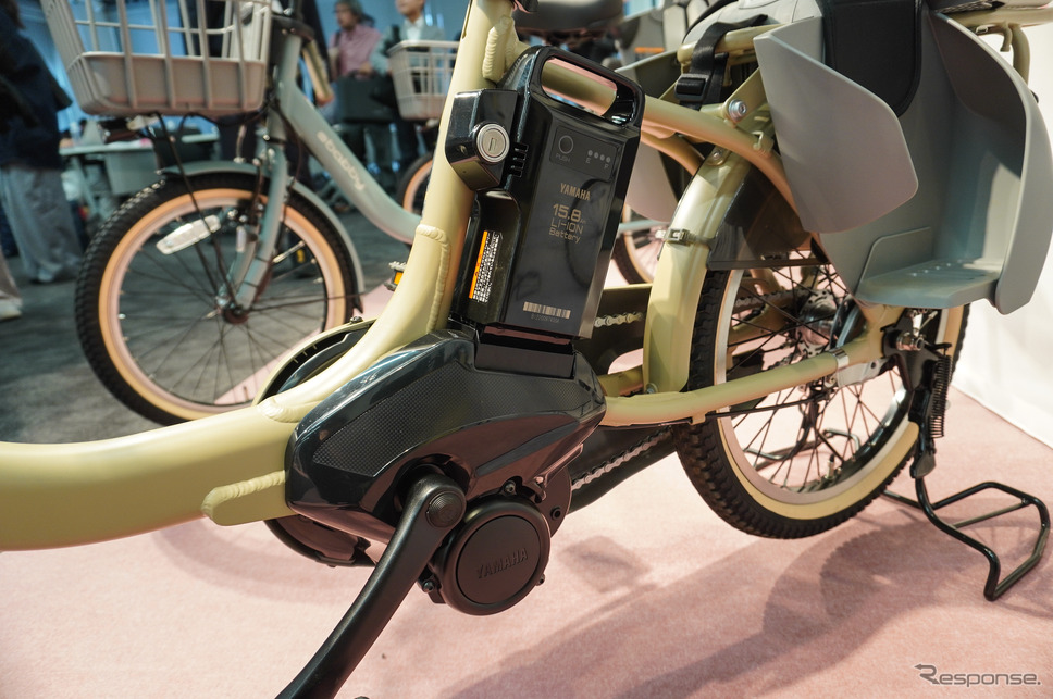 ヤマハの子乗せモデルの新型電動アシスト自転車『PAS babby』『PAS kiss』《写真撮影 宮崎壮人》